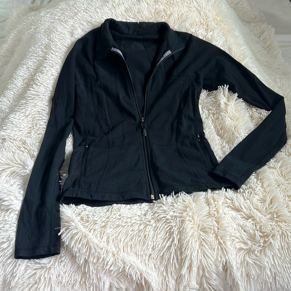 SZ 4 LULULEMON SWEATER - Picture 4 of 6